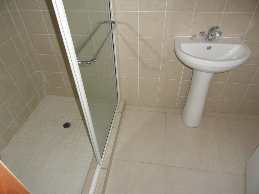 To Let 1 Bedroom Property for Rent in Die Bult North West